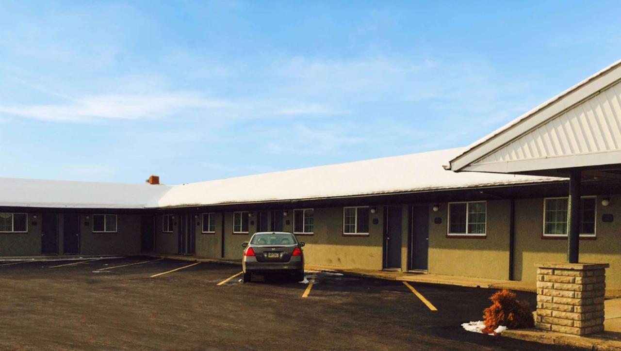 Relax Inn Bloomsburg Ngoại thất bức ảnh